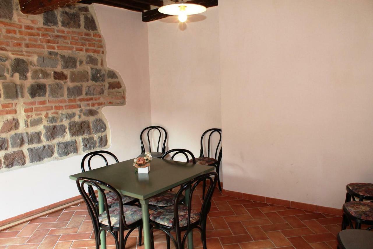 La Casa Del Calzolaio Inn *